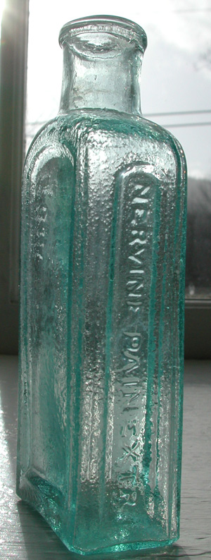 vergennes pain extractor ponitled vermont antique medicine bottle
